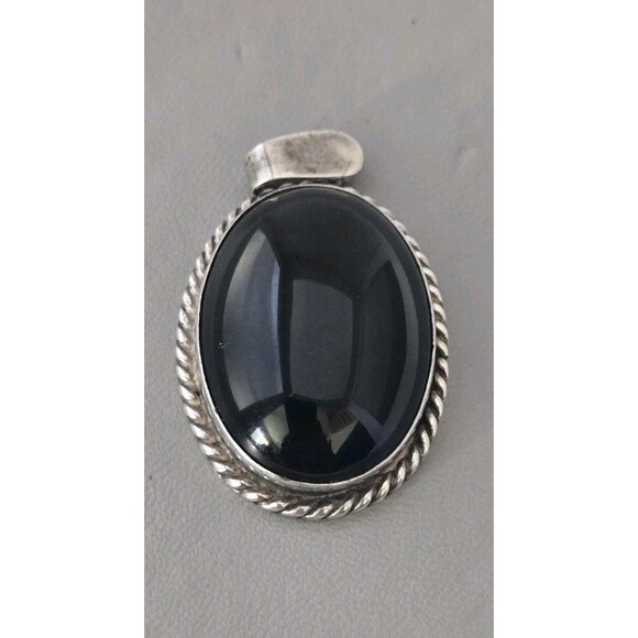 Vintage 925 Sterling Silver Oval Black Onyx Stone 1 3/4" Drop Pendent 10 Grams - Picture 6 of 7